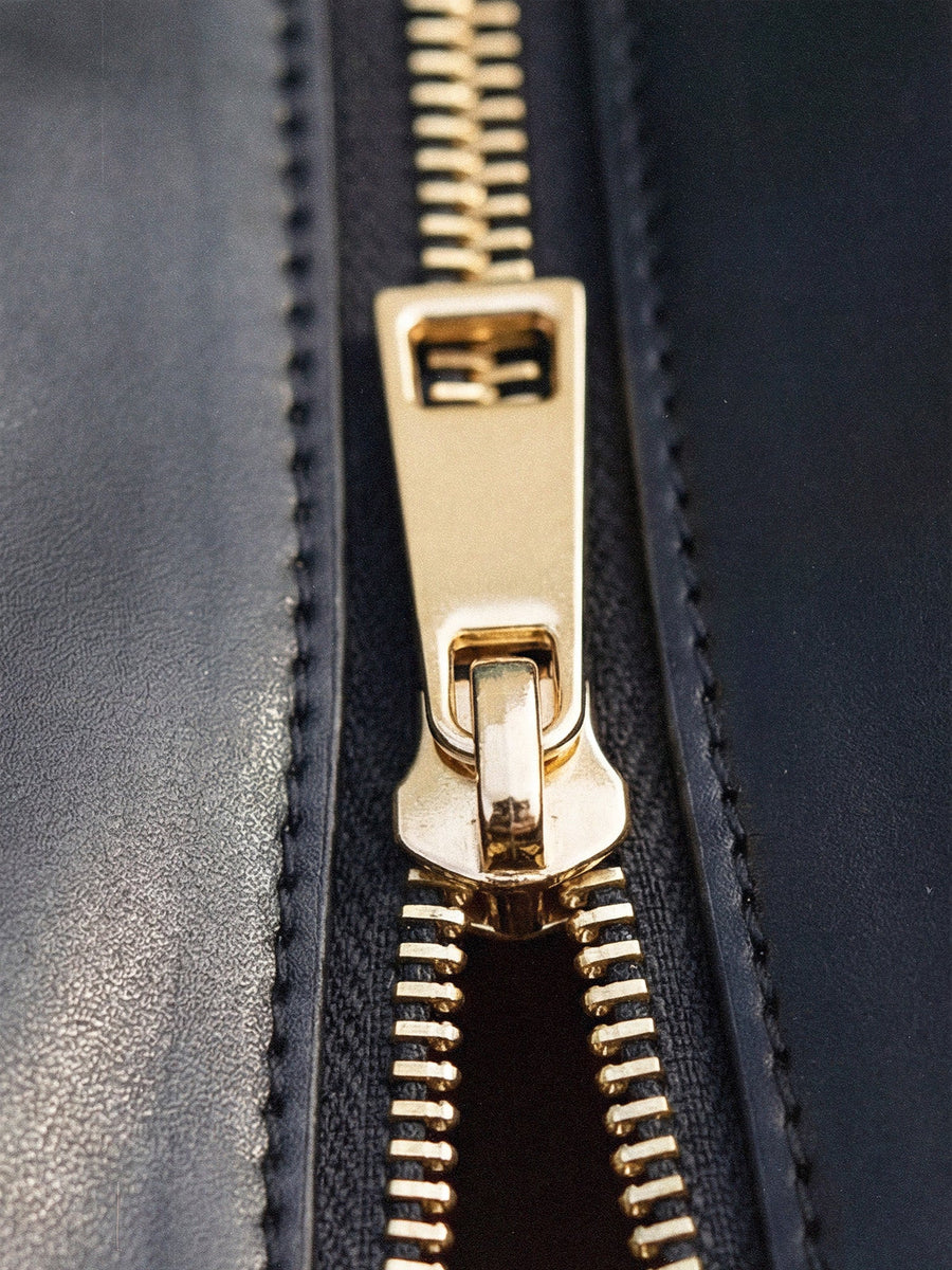 "Fahari" Monochrome Leather Handbag - DD DEAL