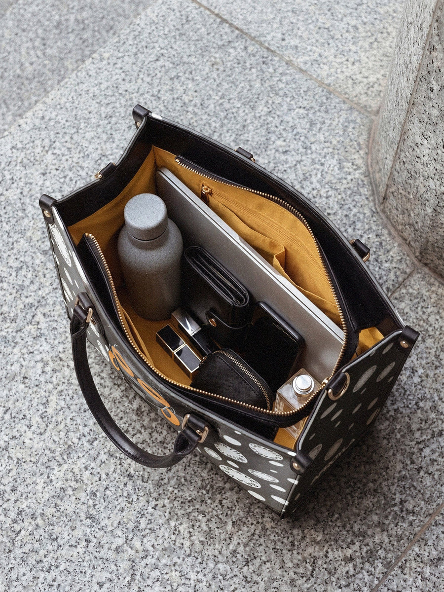 "Fahari" Monochrome Leather Handbag Matching Set - DD DEAL