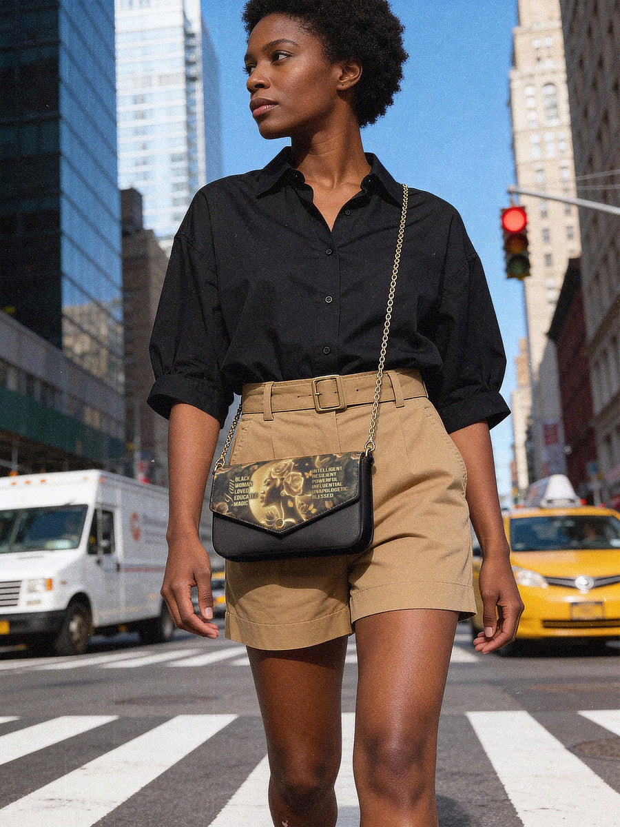 "Lumina" Envelope Chain Crossbody Bag - DD DEAL