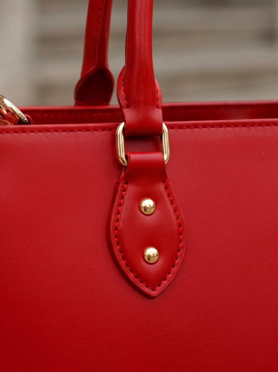 "Serwa" Red Leather Handbag